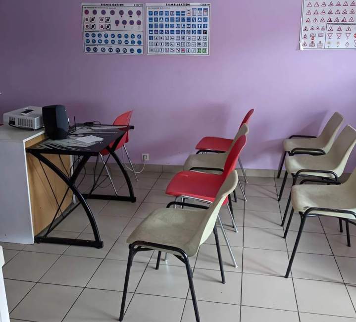 Formation au permis B Sainte-Florine